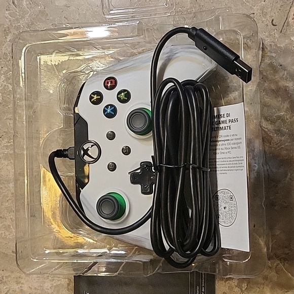 ๐๐ XBOX wired controller - Picture 7 of 9